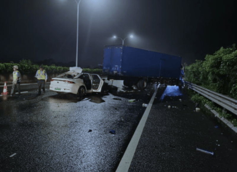 哈啰顺风车遭约谈：非法营运车辆接入平台，追尾致3死2伤，行业亟需修补制度漏洞