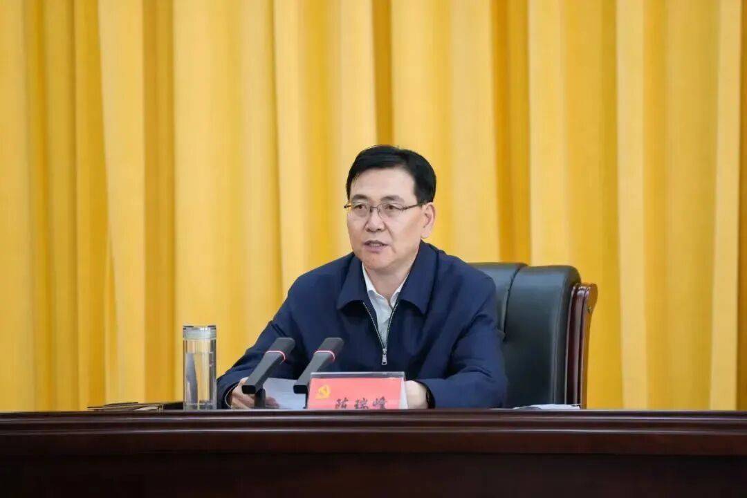 陈瑞峰已任国家民委党组书记